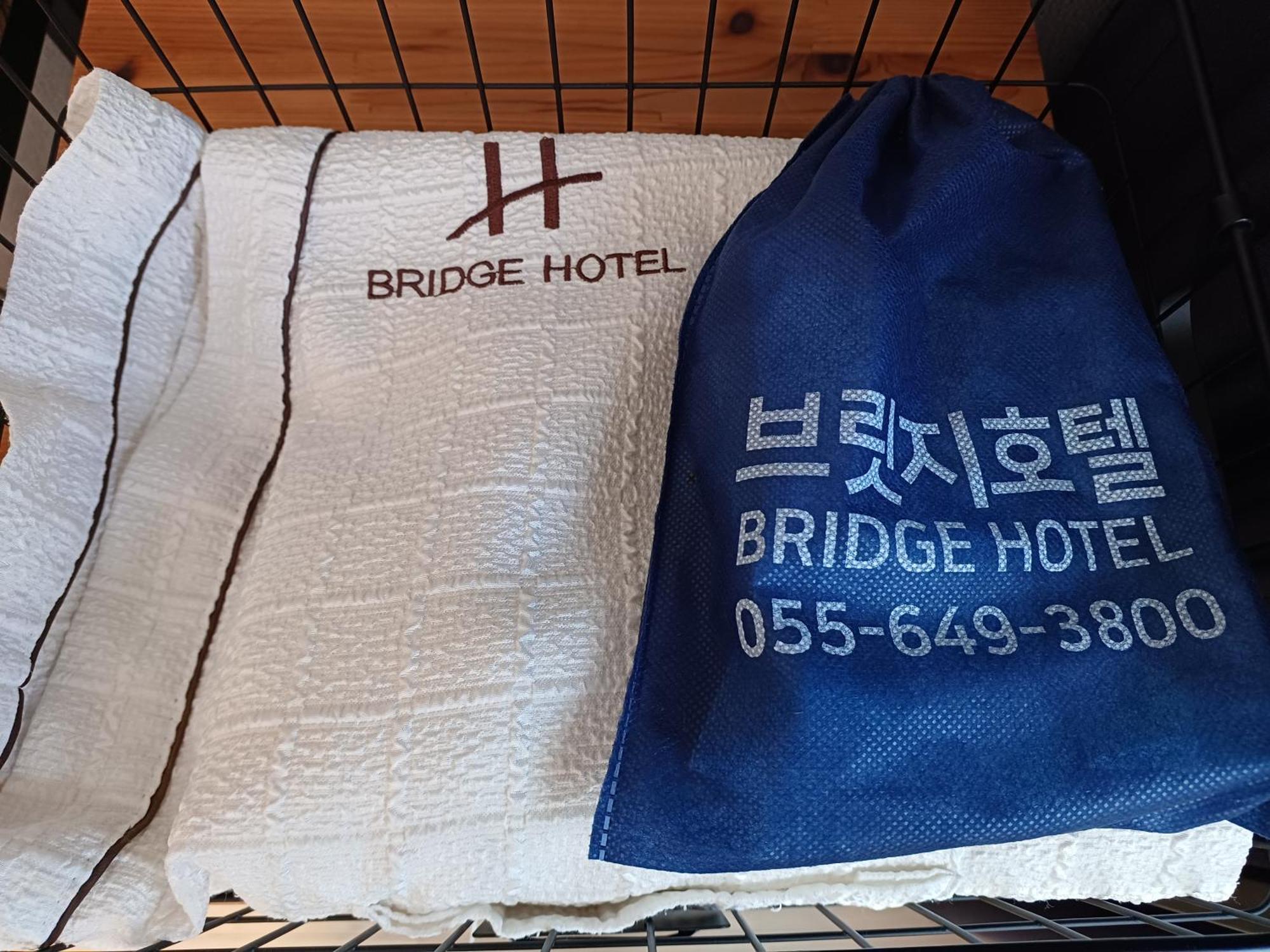 Tongyeong Bridge Hotel ภายนอก รูปภาพ